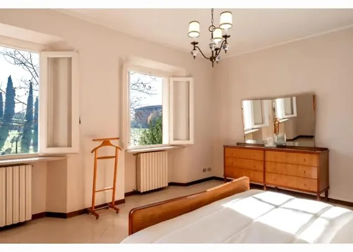 Bramarosa 몬테카티니테르메